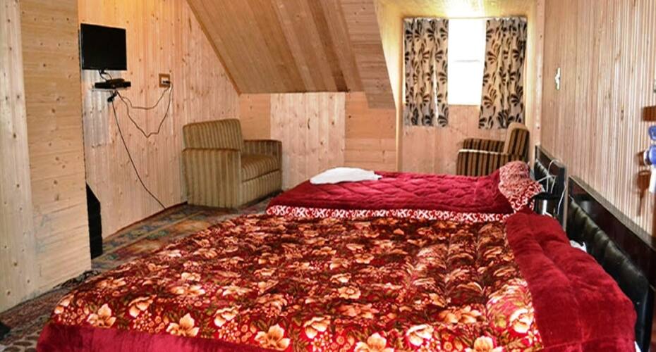 Hotel Little Silver, Gulmarg 5